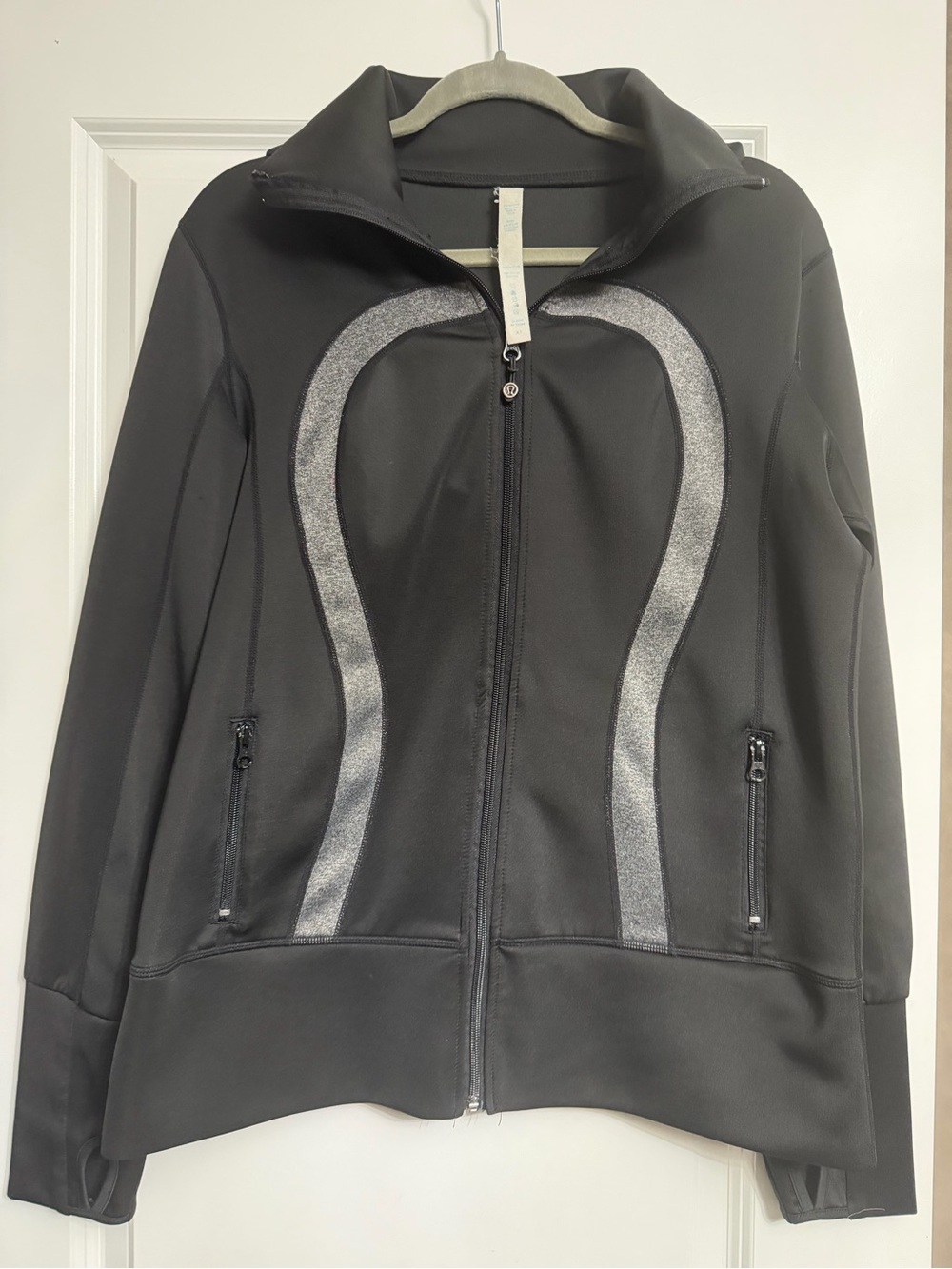 Women's LULULEMON JACKET / COAT SIZE 12